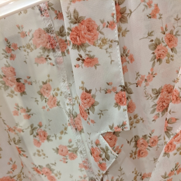 Shirt - Picture 2 of 4